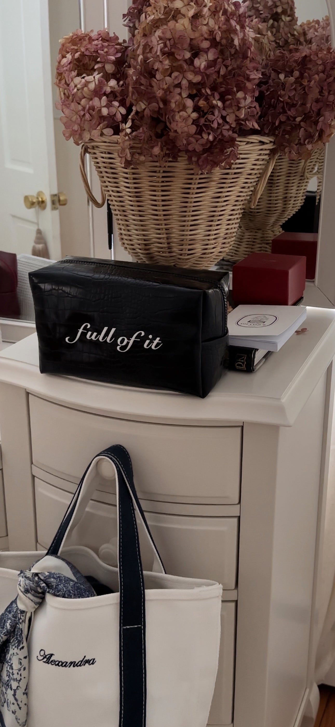 Croc Vegan Leather Embroidered Makeup Bag: Personalized Cosmetic Bag